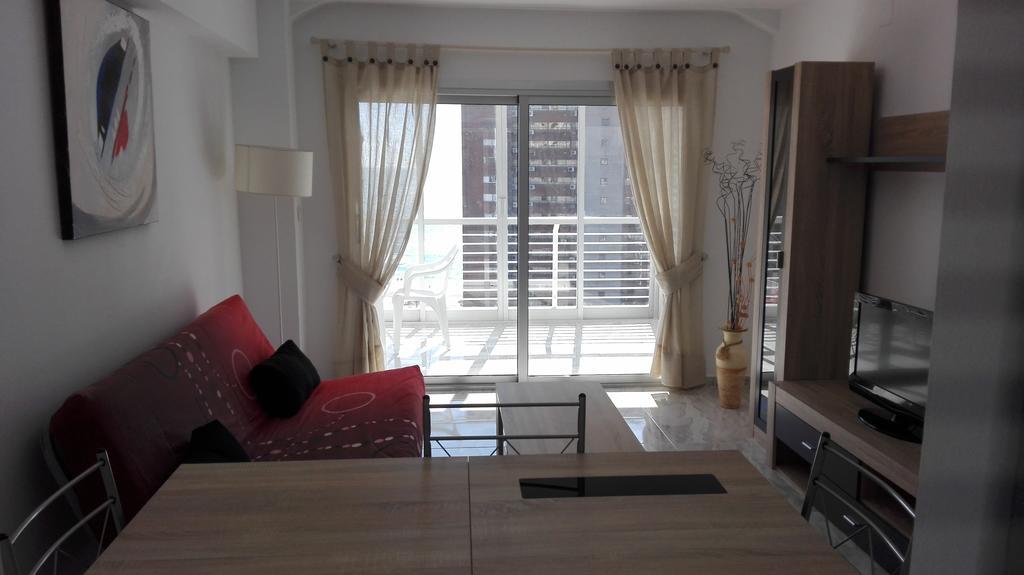 Apartamentos Los Caballos Benidorm Exterior foto